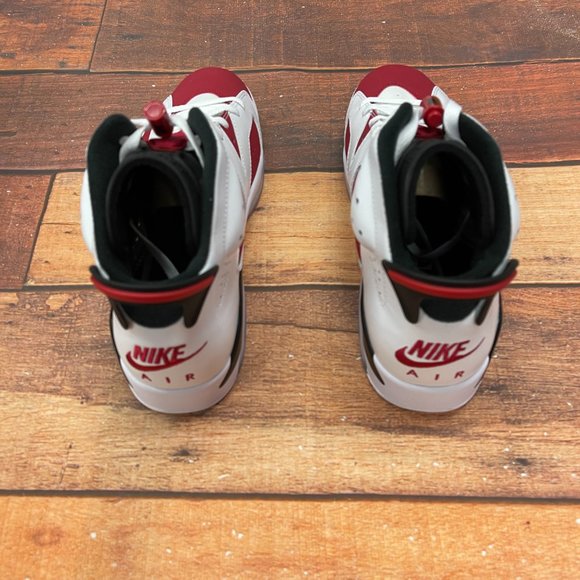 Nike Men's Air Jordan 6 Retro Shoes - Picture 4 of 7